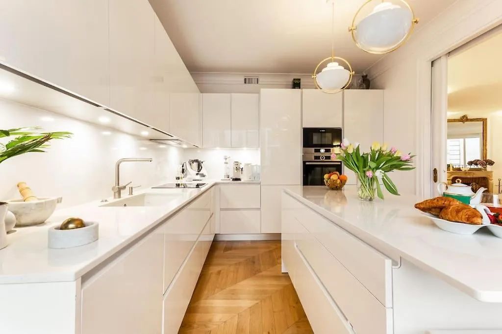 Maison Josephine Stunning Apartment Champs-Elysees 3 Bedrooms Paris France
